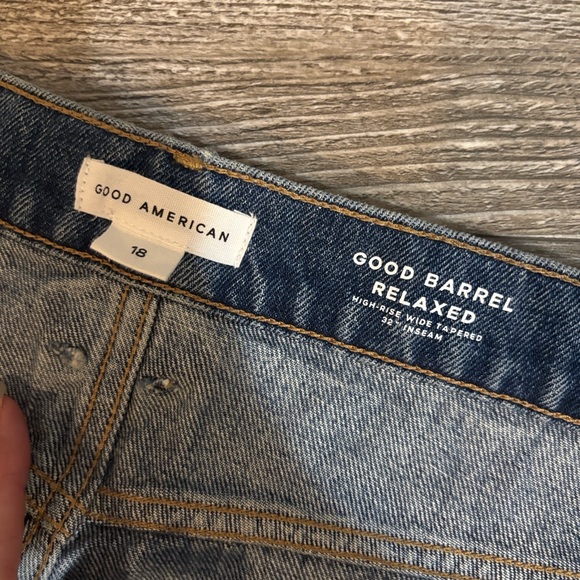 NWT GOOD AMERICAN GOOD BARREL RELAXED STANDARD FIT HIGH RISE TUMMY TECH SIZE 18 - Picture 4 of 13